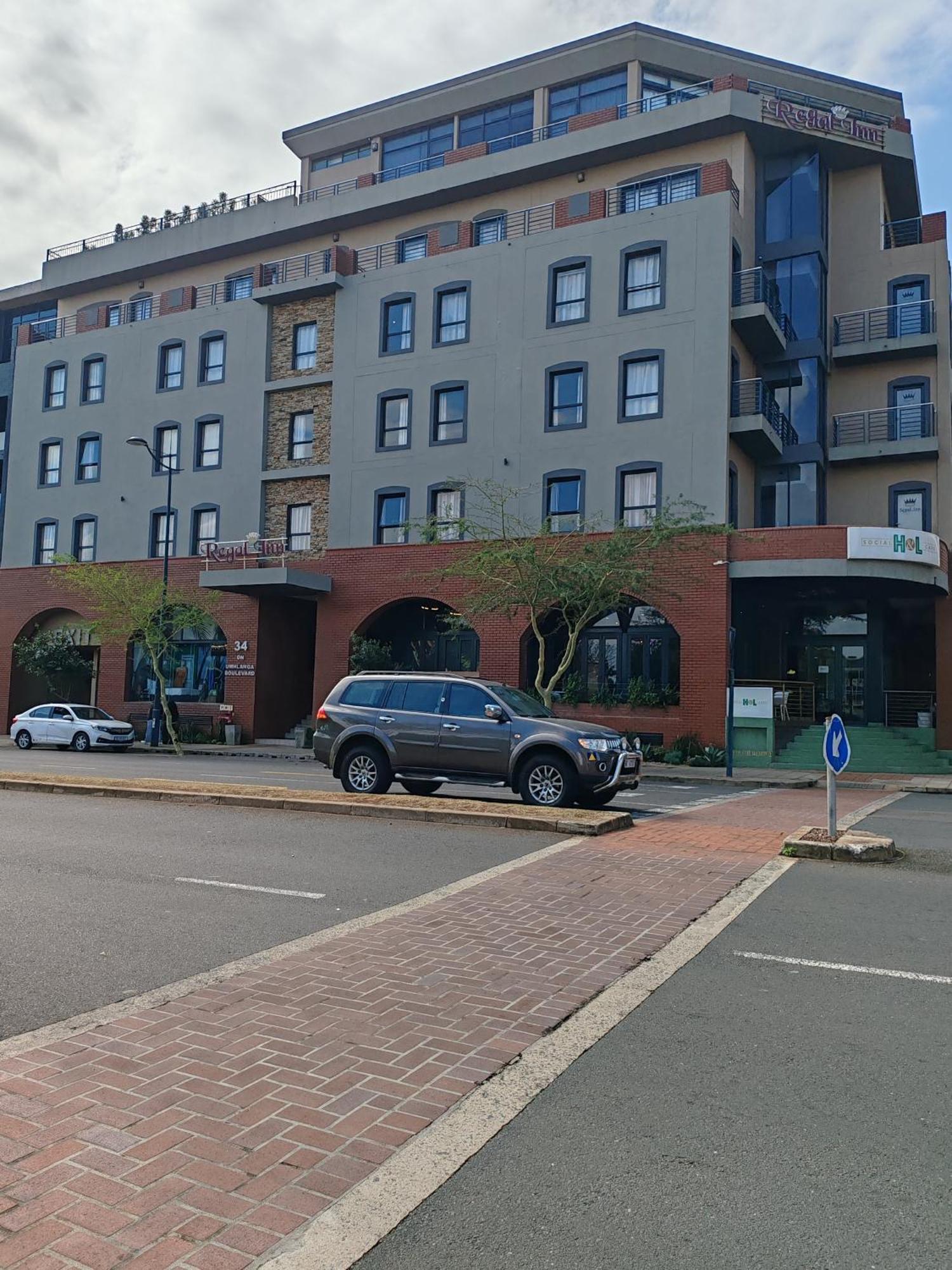 Regal Inn Umhlanga Gateway Durban Exterior photo